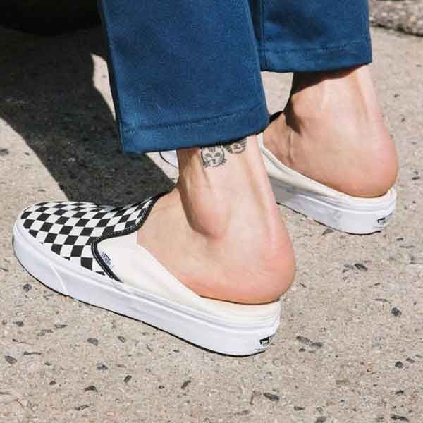 Giày Vans Slip On nữ giá bao nhiêu? Top 5 mẫu rẻ bền được dùng nhiều