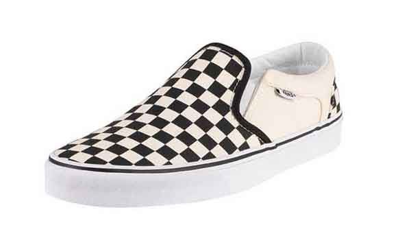 Giày Vans Slip On nữ giá bao nhiêu? Top 5 mẫu rẻ bền được dùng nhiều