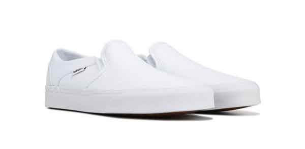 Giày Vans Slip On nữ giá bao nhiêu? Top 5 mẫu rẻ bền được dùng nhiều