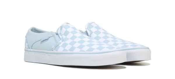 Giày Vans Slip On nữ giá bao nhiêu? Top 5 mẫu rẻ bền được dùng nhiều