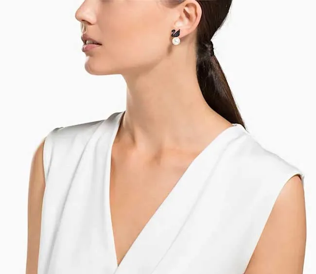 Khuyên tai Swarovski có gì đặc biệt? 10 mẫu khuyên tai sang trọng đáng tiền - 5