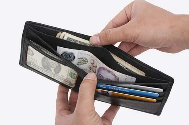 Cách chọn ví nam phong thủy hợp tuổi mệnh đem lại tài lộc