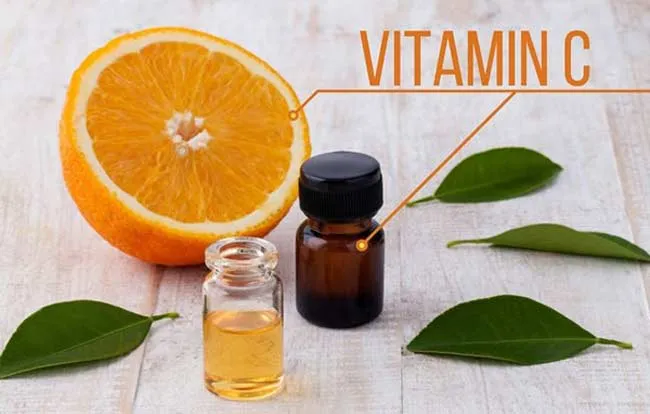 Review Top 10 serum vitamin C trị thâm nám dưỡng trắng da chất lượng tốt 2025 - 4