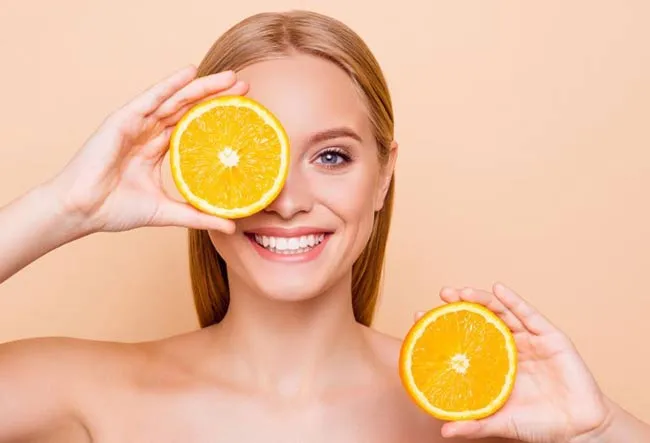 Review Top 10 serum vitamin C trị thâm nám dưỡng trắng da chất lượng tốt 2025 - 1