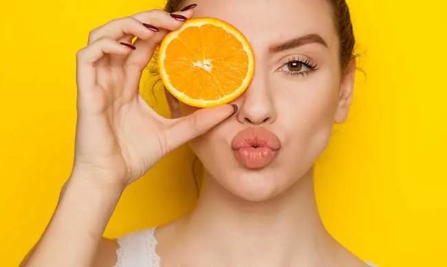 Review Top 10 serum vitamin C trị thâm nám dưỡng trắng da chất lượng tốt 2025 - 5