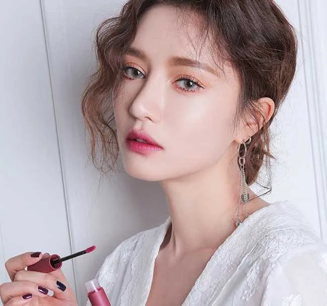 Review 5 thỏi son màu hồng tím mới lạ đầy quyến rũ cho mọi tone da - 2