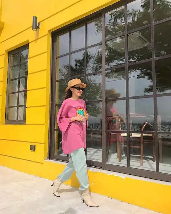 Áo oversize là gì? Cách mix đồ với áo oversize nữ vô cùng đẹp