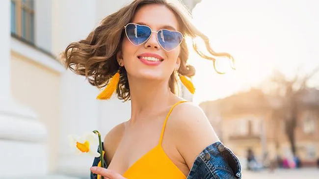 Hướng dẫn cách chọn mắt kính râm phù hợp với khuôn mặt nữ