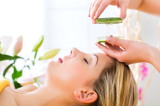 Hướng dẫn cách massage da mặt chống nhăn và chảy xệ hiệu quả tại nhà