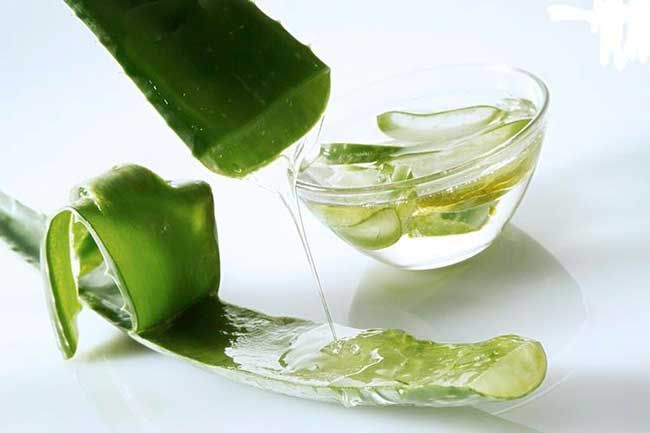 10 cách hỗ trợ làm sạch mụn lưng hiệu quả tại nhà và các loại sữa tắm giảm mụn dưỡng da được nhiều khách hàng yêu thích