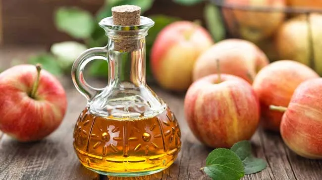 10 cách hỗ trợ làm sạch mụn lưng hiệu quả tại nhà và các loại sữa tắm giảm mụn dưỡng da được nhiều khách hàng yêu thích