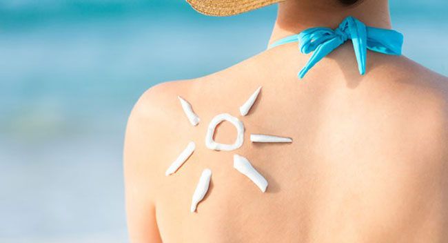 10 cách hỗ trợ làm sạch mụn lưng hiệu quả tại nhà và các loại sữa tắm giảm mụn dưỡng da được nhiều khách hàng yêu thích