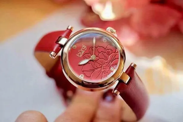 Top 13 đồng hồ đeo tay cho học sinh, sinh viên nam - nữ siêu bền giá tốt
