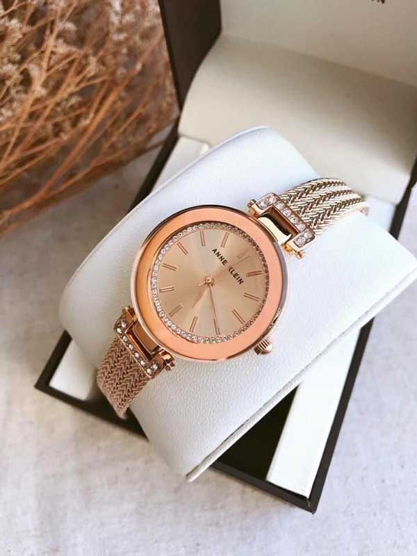 Top 13 đồng hồ đeo tay cho học sinh, sinh viên nam - nữ siêu bền giá tốt