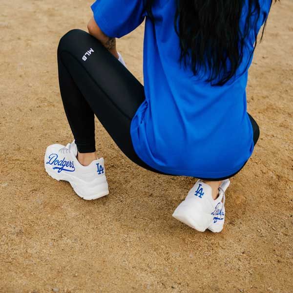 Top 9+ Giày MLB chính hãng đi êm chân giá dưới 3 triệu