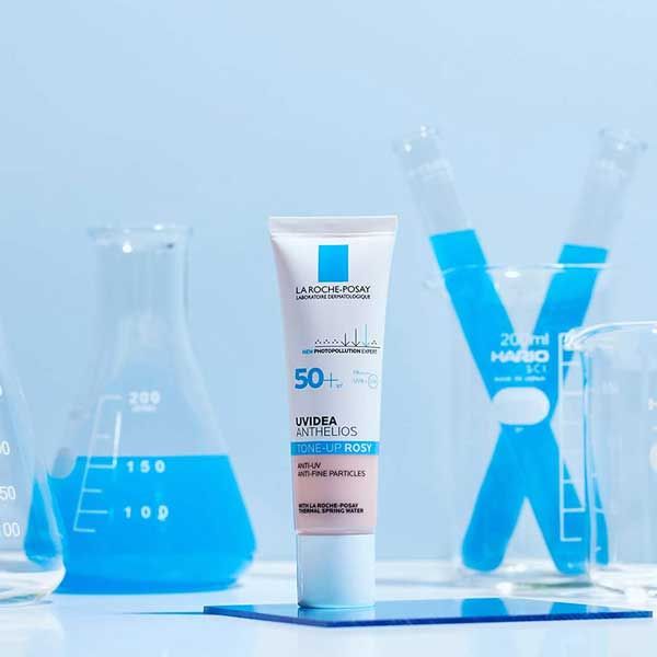 Top 13 kem chống nắng SPF 50 bảo vệ da tốt được tìm mua nhiều