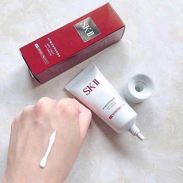 Top 13 kem chống nắng SPF 50 bảo vệ da tốt được tìm mua nhiều
