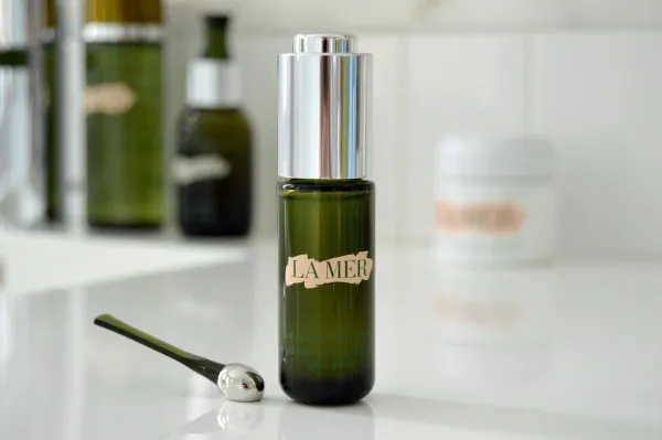 Mỹ phẩm La Mer giá bao nhiêu? Review bộ sản phẩm 5 món được nhiều khách hàng yêu thích của La Mer