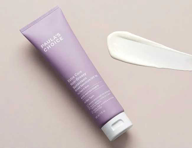 Review 16+ kem chống nắng cho da dầu mụn nhạy cảm chất lượng tốt
