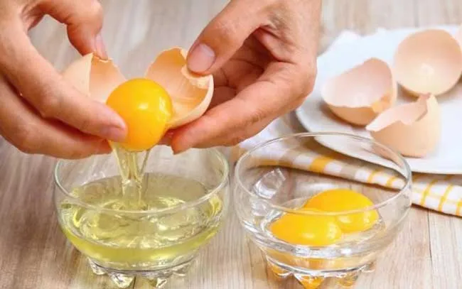 Mụn đầu đen là gì? Top 10 sản phẩm hỗ trợ làm sạch mụn đầu đen se khít lỗ chân lông chất lượng tốt