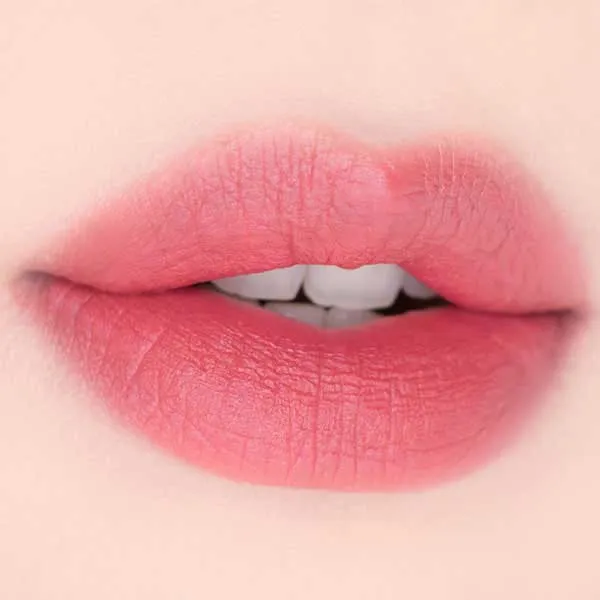 Top 9 thỏi son cho môi khô giá dưới 2 triệu dùng tốt cho mùa hè - 17