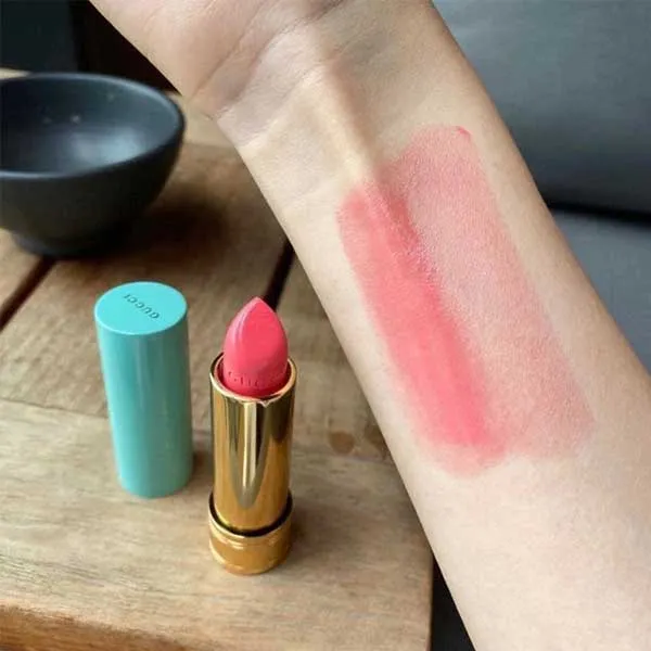 Top 9 thỏi son cho môi khô giá dưới 2 triệu dùng tốt cho mùa hè - 7