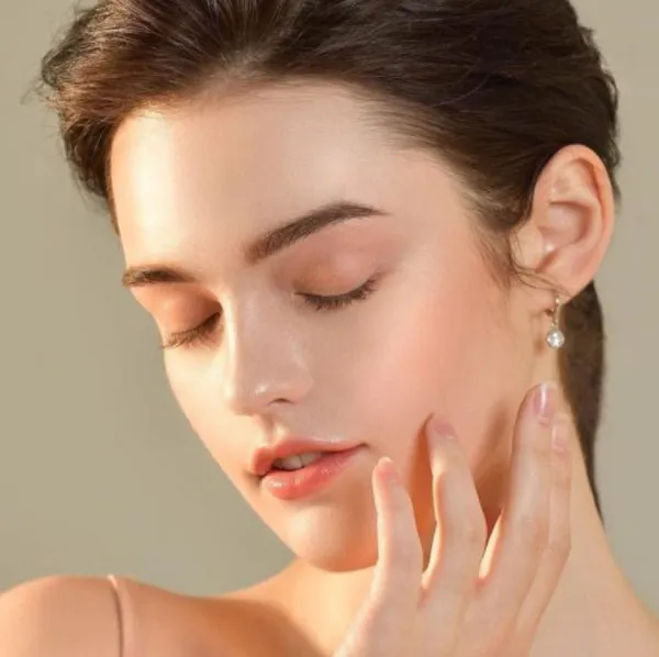 Review 11 toner cấp ẩm cho da khô thần tốc giá dưới 1 triệu đồng - 3