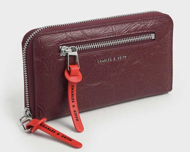 Có nên mua ví Charles & Keith? 10 mẫu ví Charles & Keith chính hãng trendy - 29