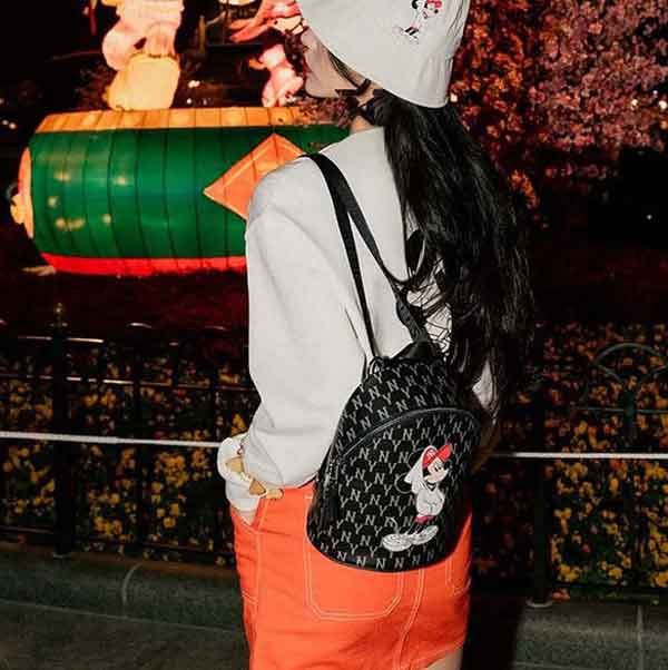 Top 6 Balo MLB kiểu dáng trẻ trung đáng mua hiện nay - 11