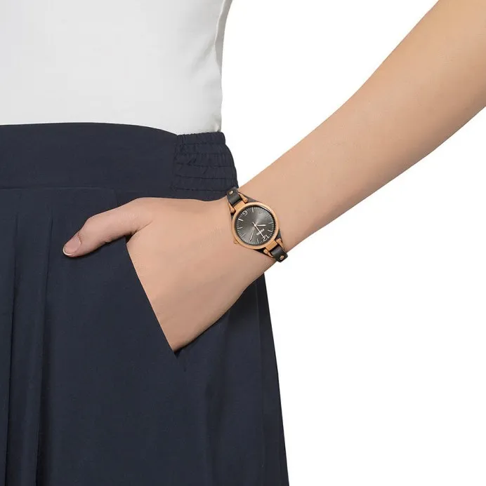 Top 10 đồng hồ Fossil nữ dây da kiểu dáng trẻ trung rất dễ phối đồ