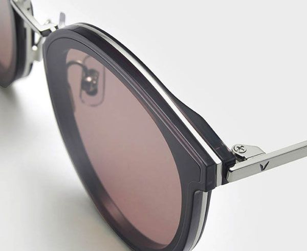 Top 13 kính mát Hàn Quốc đi biển bền đẹp mẫu trendy năm nay - 18