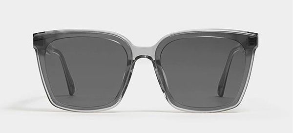 Top 13 kính mát Hàn Quốc đi biển bền đẹp mẫu trendy năm nay - 5