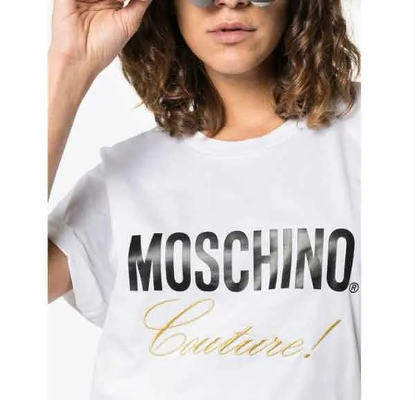 Cách phối đồ và chọn màu trang phục cho nữ da ngăm đen chuẩn fashion