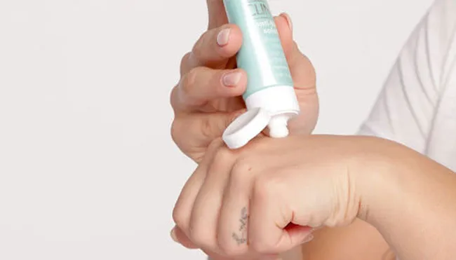 Review 20 loại kem dưỡng ẩm cho da dầu mụn nhạy cảm được nhiều khách hàng yêu thích - 20