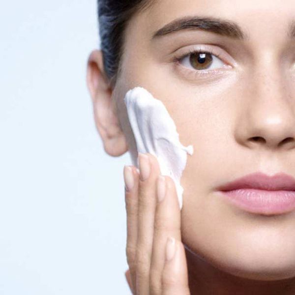 Sữa Rửa Mặt Clé De Peau Beaute Softening Cleansing Foam 110ml, Tạo Bọt - Sữa Rửa Mặt - Vua Hàng Hiệu