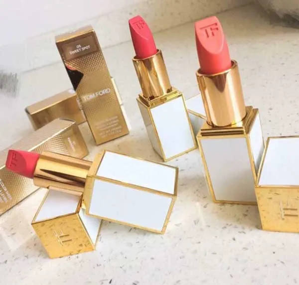 Cập nhật bảng màu son Tom Ford và 30+ thỏi son Tom Ford màu vô cùng đẹp