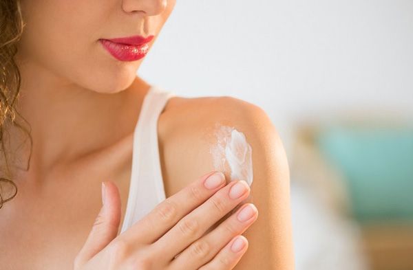 Body lotion là gì? Top 7 body lotion dưỡng da trắng mướt mườn mượt
