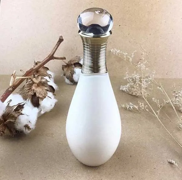 Body lotion là gì? Top 7 body lotion dưỡng da trắng mướt mườn mượt