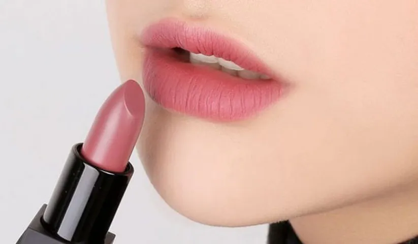 Top 10 các màu son vô cùng đẹp được phái đẹp yêu thích hiện nay