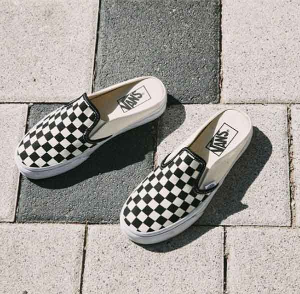 Tips 10+ cách phối đồ với giày Vans cực chất cho nam nữ năm 2025