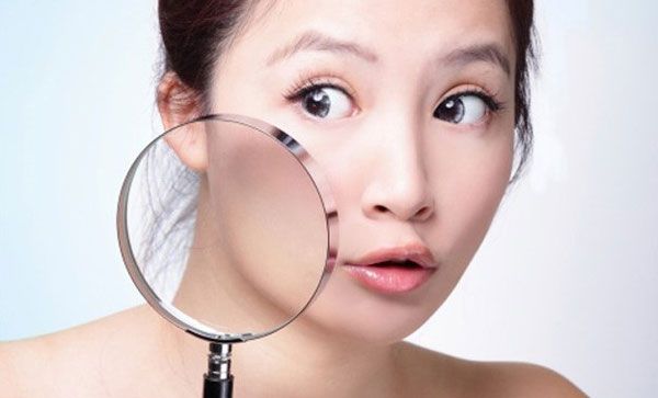 Da thường là gì? Top 7+ kem dưỡng ẩm cho da thường giúp da căng bóng