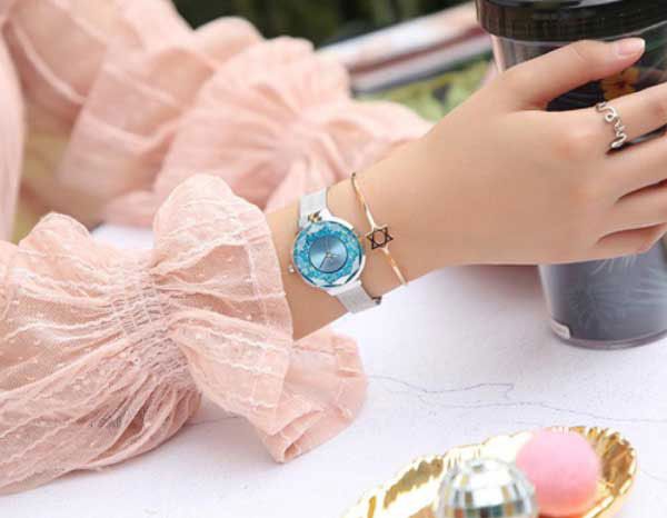 Top 15 mẫu đồng hồ Julius nữ mẫu mới 2025 giá dưới 1 triệu đồng