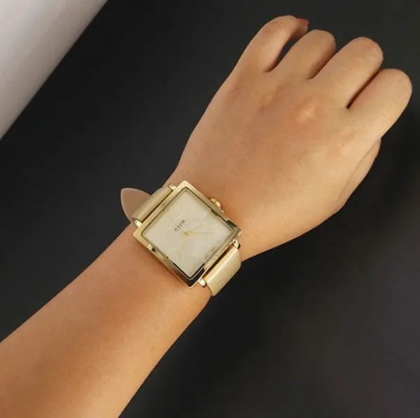 Top 9 mẫu đồng hồ nữ mặt vuông cao cấp giá tốt cho quý cô sành điệu - 7