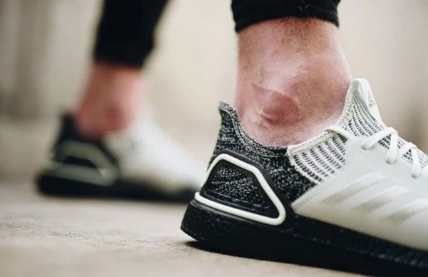 Giày Adidas Ultra Boost có tốt không? Top 20+ mẫu giày Adidas Ultra Boost chất lượng tốt - 20