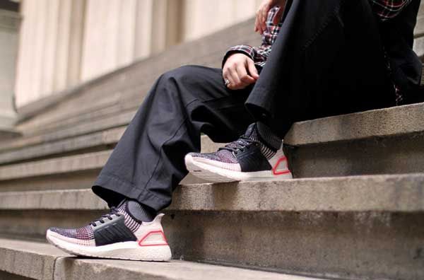 Giày Adidas Ultra Boost có tốt không? Top 20+ mẫu giày Adidas Ultra Boost chất lượng tốt - 6