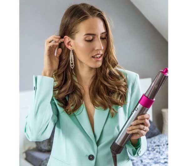 Review 3 máy làm tóc xoăn sóng giữ nếp lâu thực hiện đơn giản tại nhà