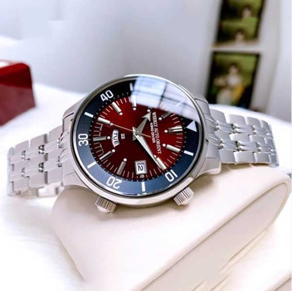 Mệnh hỏa nên đeo đồng hồ màu gì? Top 9 mẫu đồng hồ hút tài lộc cho nam mệnh Hỏa - 8