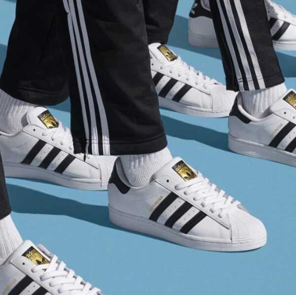 7 cách nhận biết giày Adidas thật giả bằng mắt thường và check mã code