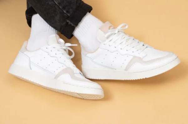 7 cách nhận biết giày Adidas thật giả bằng mắt thường và check mã code