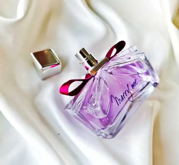 Review 3 chai nước hoa Lanvin hồng hương thơm quyến rũ đáng dùng - 5